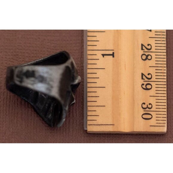 Vintage Brutalist Punk Skull Ring Size 7 - U1 - Picture 3 of 3